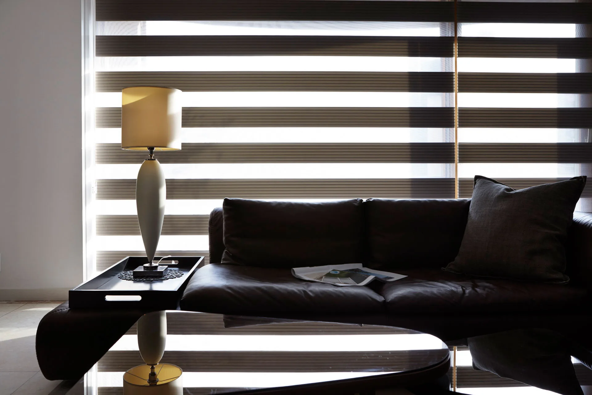 Cortina Zebra instalada — instalação profissional MR Cortinas
